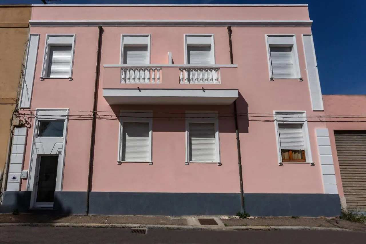 Nue Rooms Cagliari Guest house