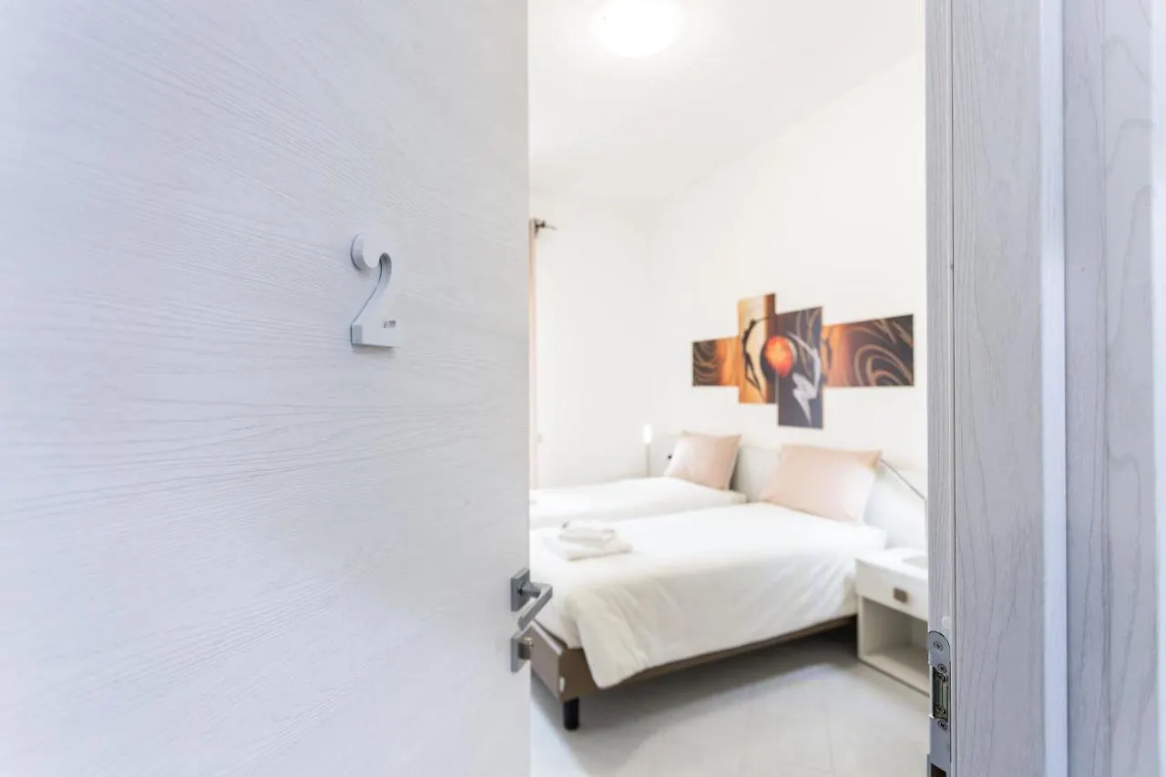 Nue Rooms Cagliari Italy