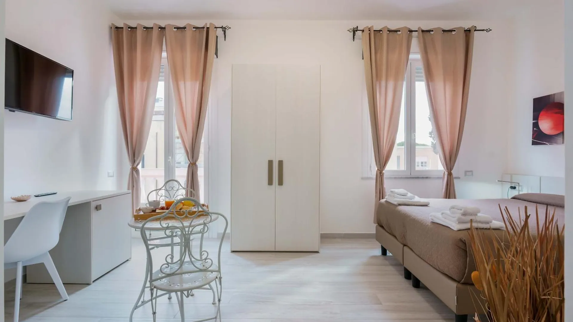 Nue Rooms Cagliari Italy