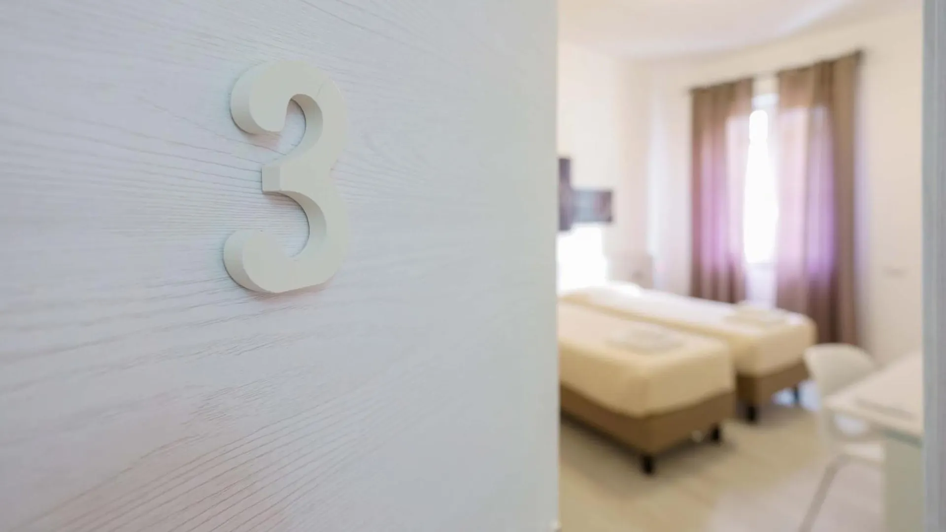 Nue Rooms Cagliari Italy